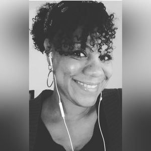 Meet your Posher, Kenyetta